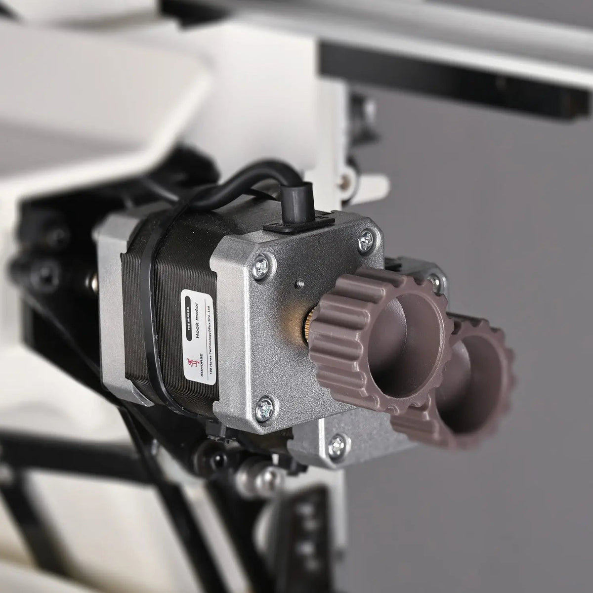 Hook drive motor